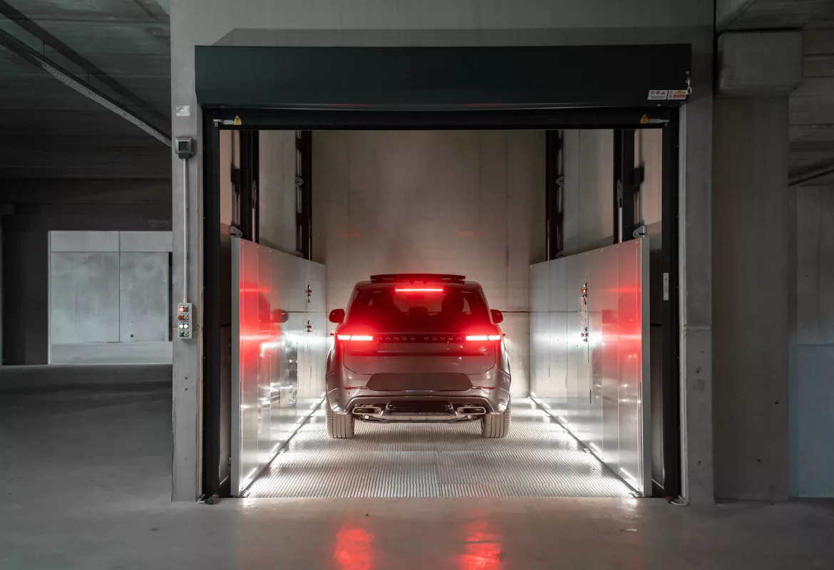 autolift range rover